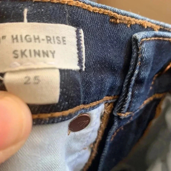 Madewell 9-Inch High Rise Skinny Jeans Size 25 - Picture 8 of 8